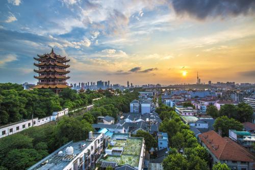 湖北地图上的舞台独白之旅